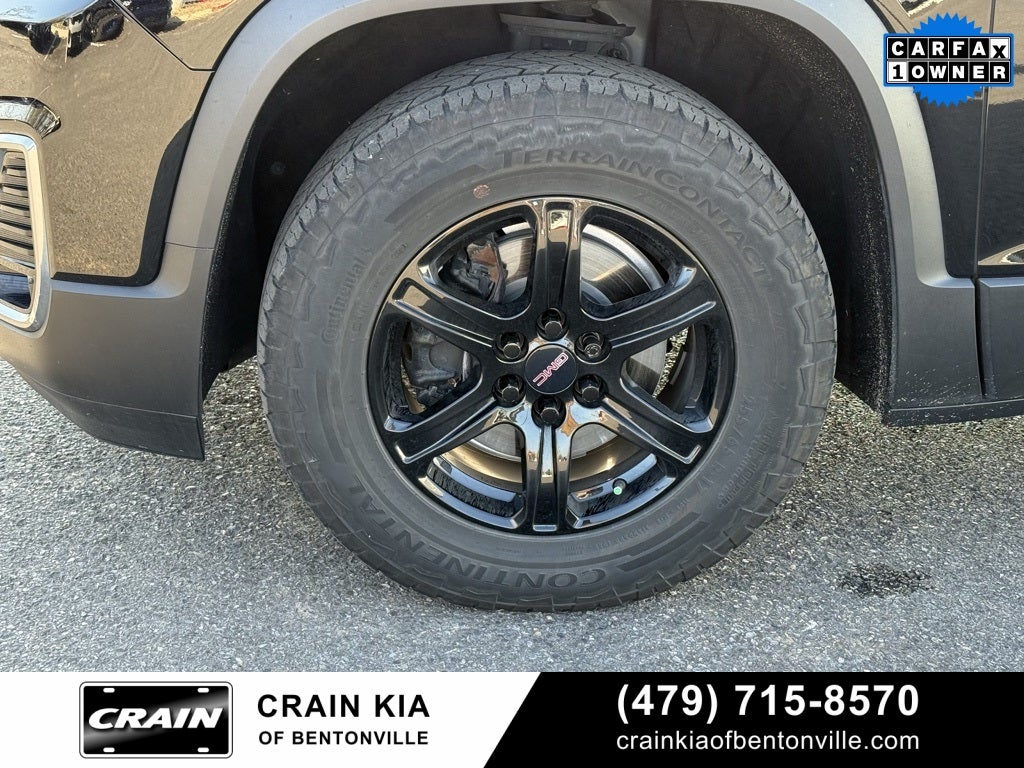 2023 GMC Acadia AT4 - AWD / CLEAN CARFAX / ONE OWNER