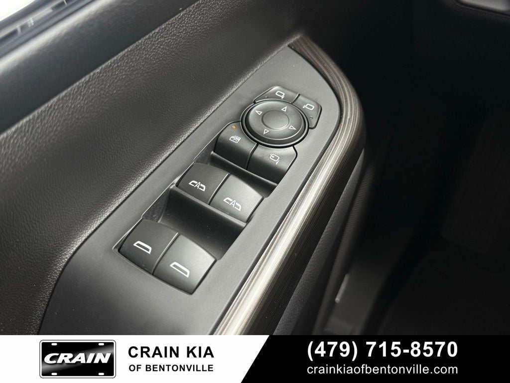 2023 GMC Acadia SLT - CLEAN CARFAX / ONE OWNER