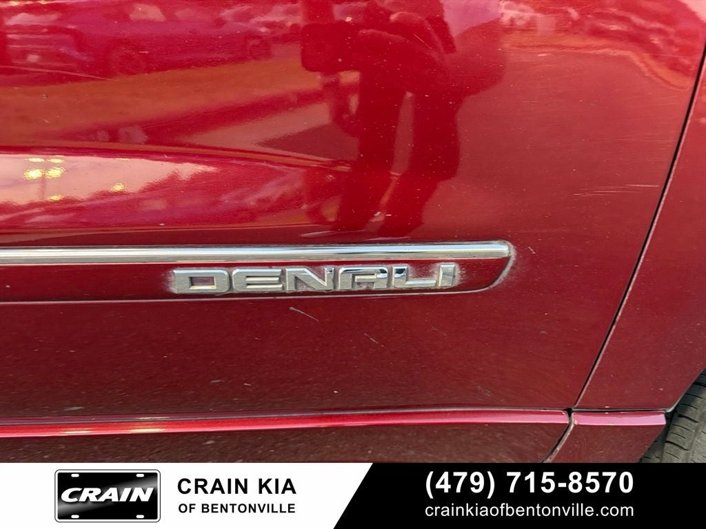 2016 GMC Acadia Denali - AWD / SUNROOF / DVD
