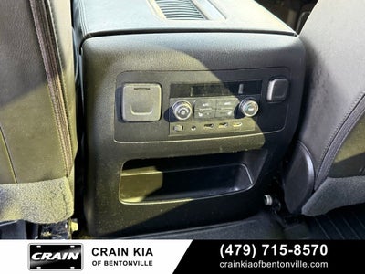 2018 GMC Yukon Denali - 4WD / SUNROOF