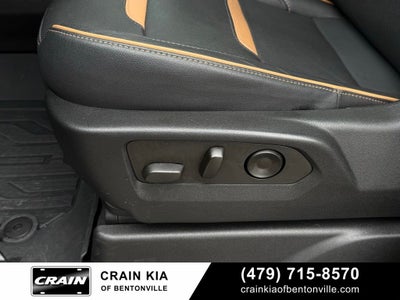 2022 GMC Yukon AT4 - 4WD / PANORAMIC SUNROOF / CLEAN CARFAX