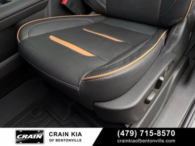 2022 GMC Yukon AT4 - 4WD / PANORAMIC SUNROOF / CLEAN CARFAX