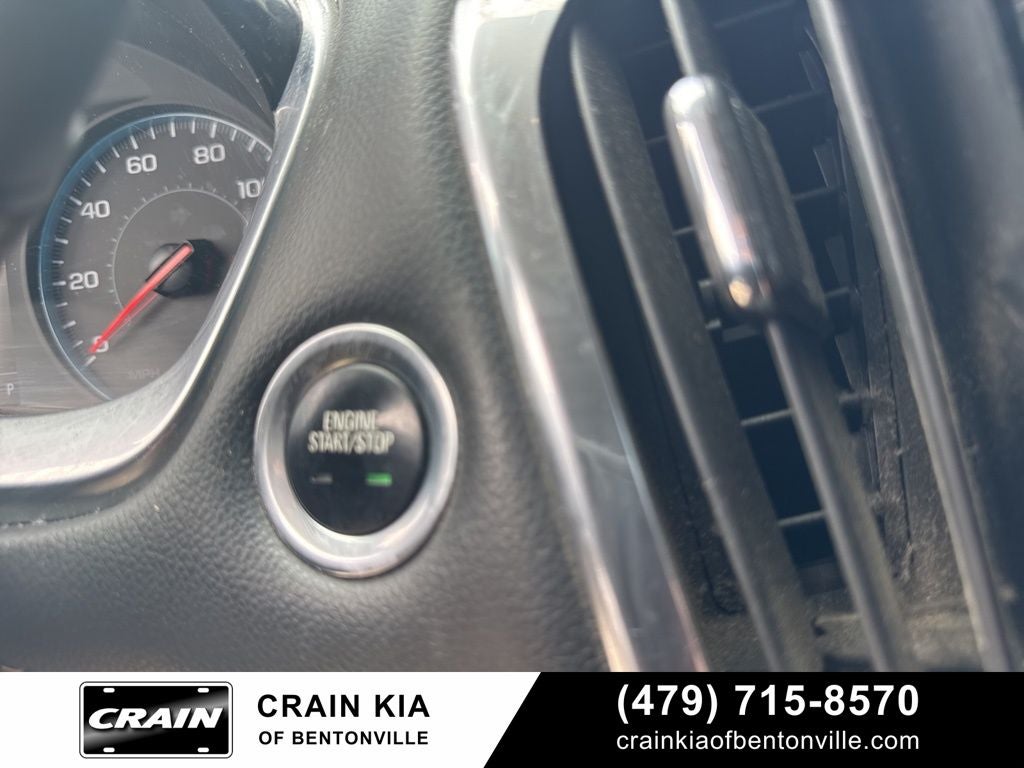 2019 Chevrolet Traverse LS - AWD / CLEAN CARFAX