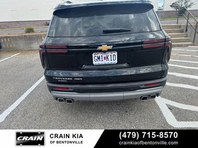 2025 Chevrolet Traverse LT - AWD / CLEAN CARFAX / ONE OWNER
