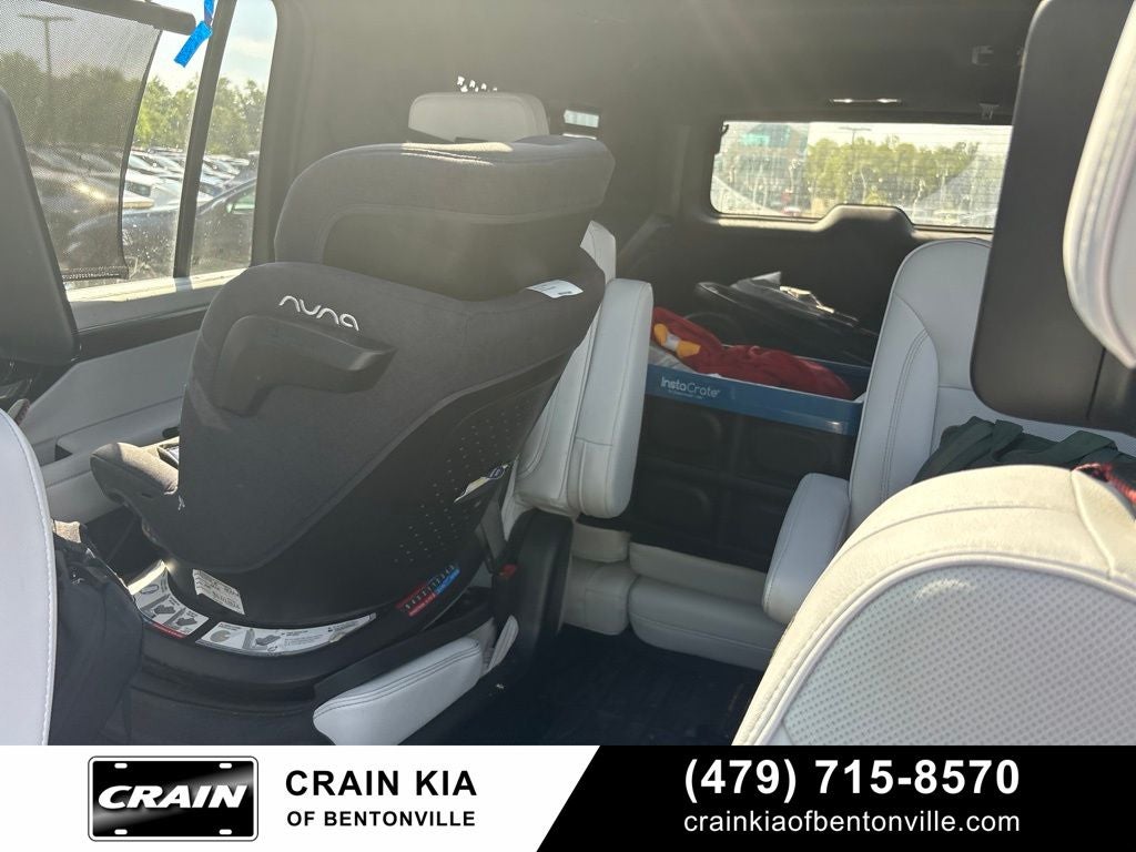 2025 Chevrolet Suburban Premier - 4WD / PANORAMIC SUNROOF / CLEAN CARFAX