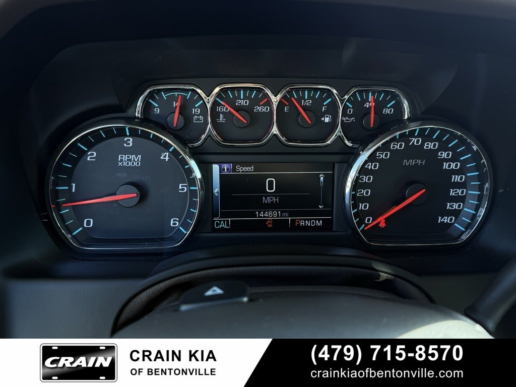 2015 Chevrolet Suburban LTZ - 4WD / SUNROOF / DVD / CLEAN CARFAX