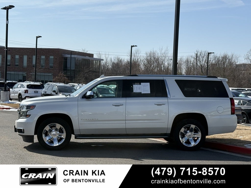 2015 Chevrolet Suburban LTZ - 4WD / SUNROOF / DVD / CLEAN CARFAX