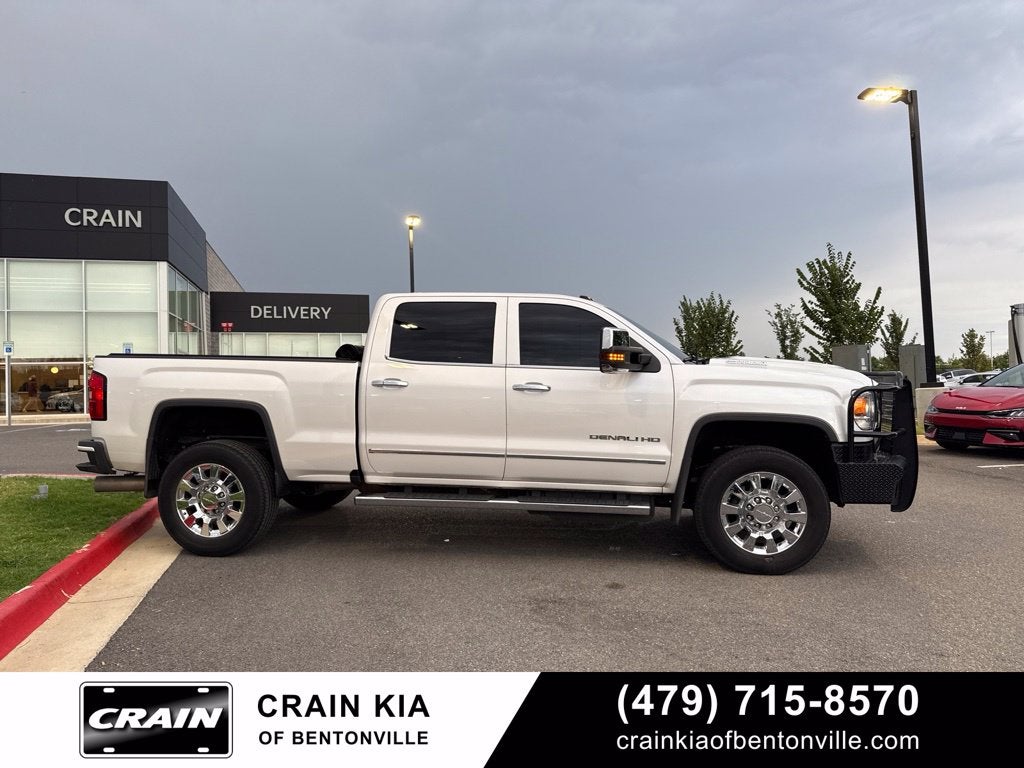 2019 GMC Sierra 3500HD Denali - 4WD