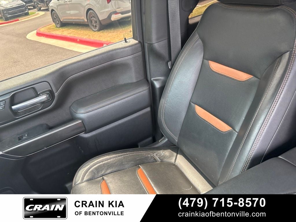 2022 GMC Sierra 2500HD AT4 - 4WD / CLEAN CARFAX