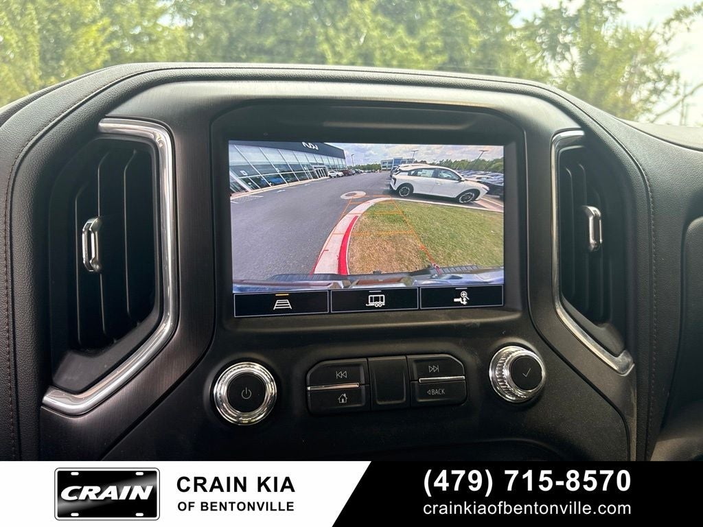 2022 GMC Sierra 2500HD AT4 - 4WD / CLEAN CARFAX