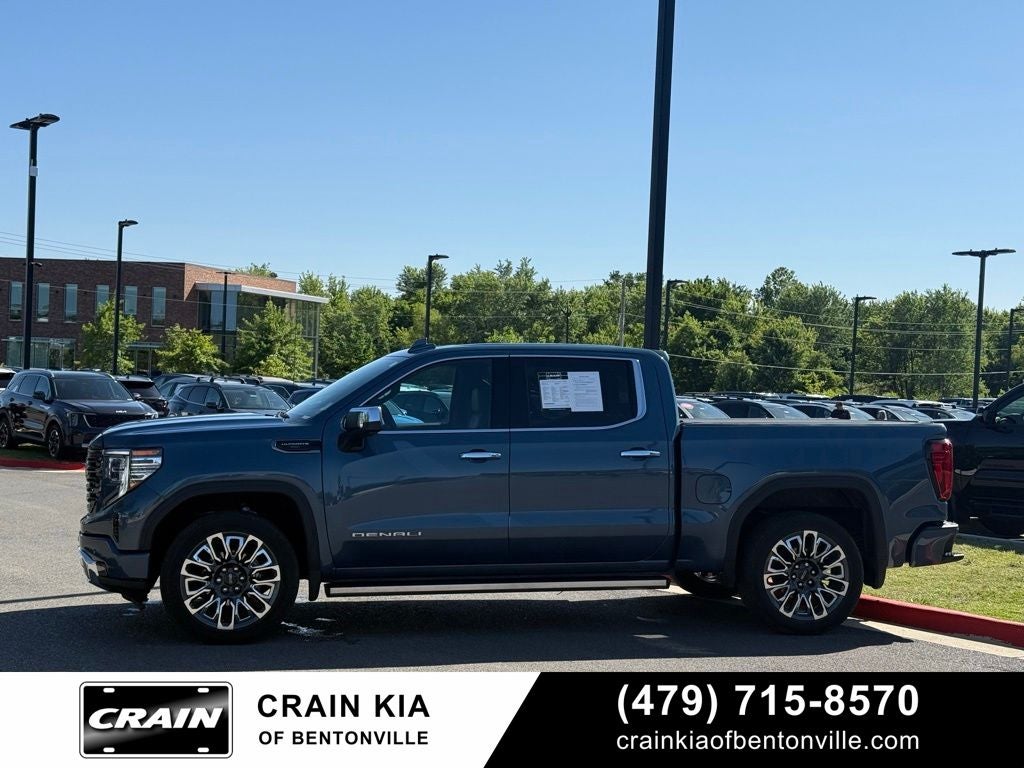 2025 GMC Sierra 1500 Denali Ultimate - 4WD / SUNROOF / CLEAN CARFAX