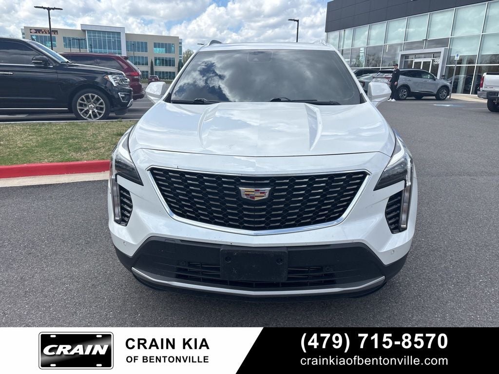 2019 Cadillac XT4 Premium Luxury - AWD / PANORAMIC SUNROOF / CLEAN CARFAX