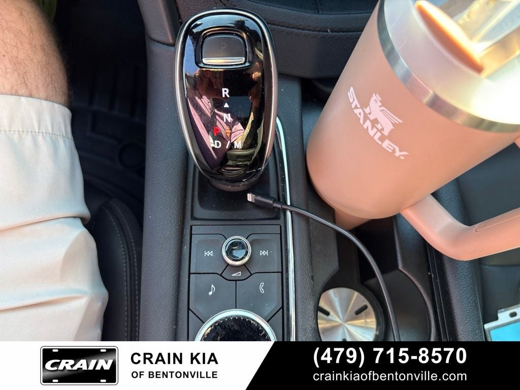 2024 Cadillac XT6 Luxury - AWD / PANORAMIC SUNROOF / CLEAN CARFAX