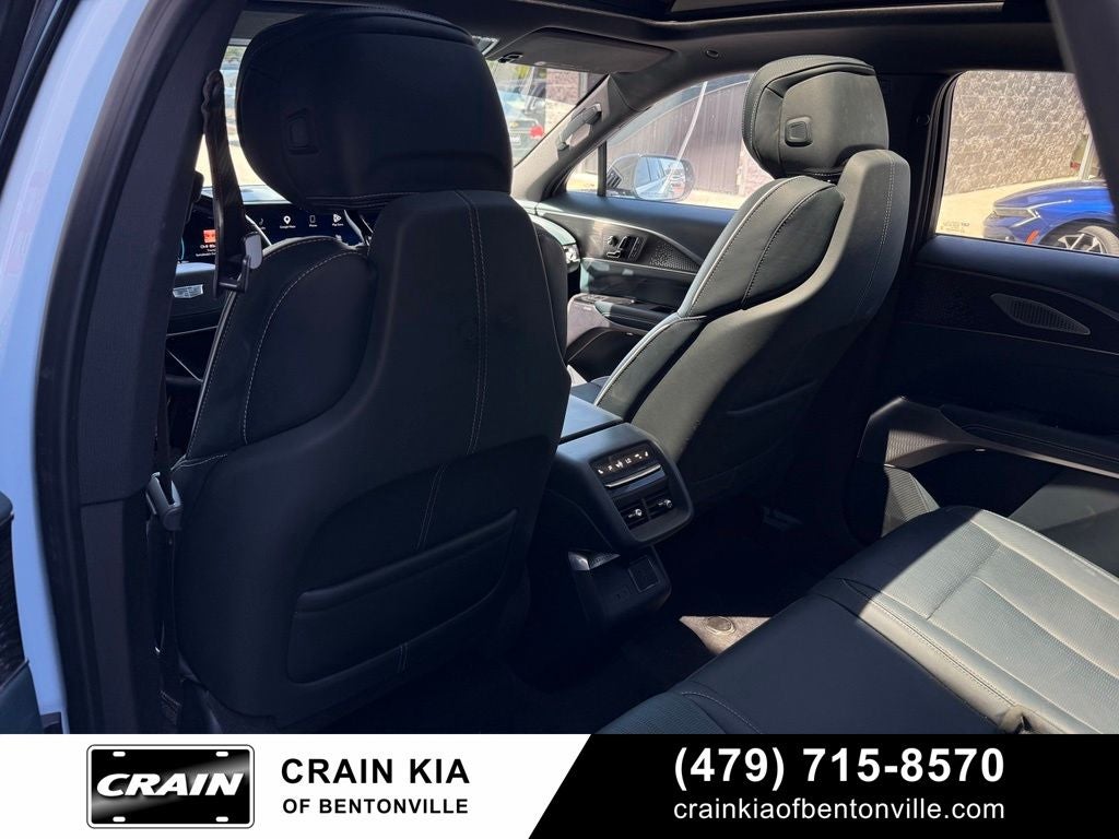 2024 Cadillac LYRIQ Sport 3 - AWD / PANORAMIC SUNROOF / ONE OWNER