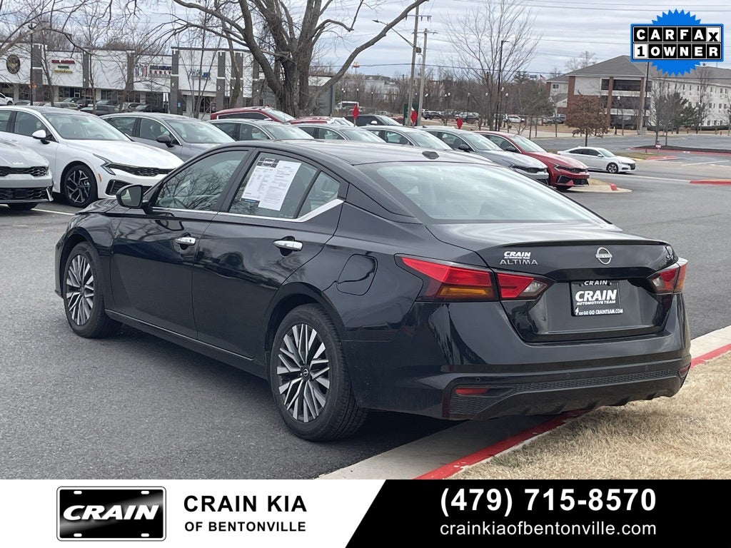 2024 Nissan Altima 2.5 SV - CLEAN CARFAX / ONE OWNER