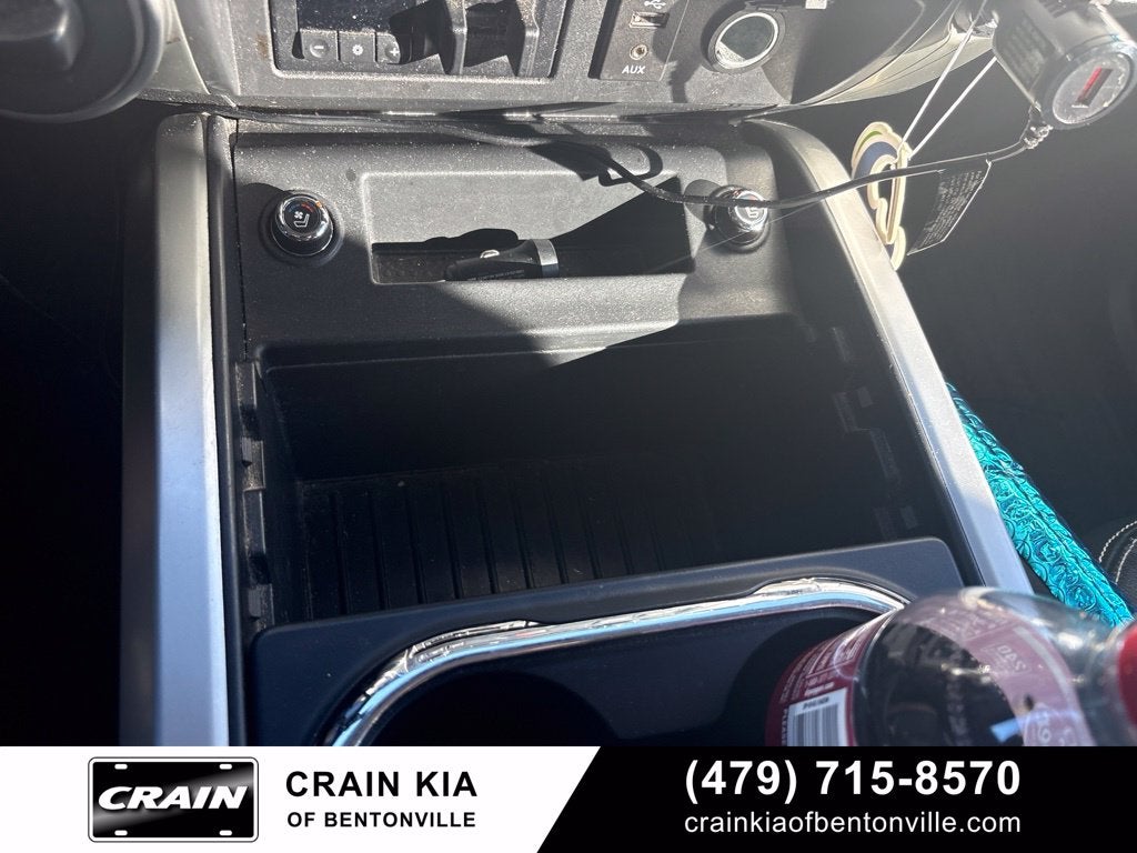 2017 Nissan Titan XD PRO-4X - 4WD / CLEAN CARFAX