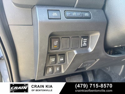 2024 Nissan Frontier PRO-4X - 4WD / SUNROOF / CARFAX ONE OWNER