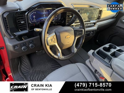 2024 Chevrolet Silverado 1500 LT Z71 - 4WD / CLEAN CARFAX / ONE OWNER