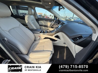 2020 Lincoln Nautilus Reserve - AWD / PANORAMIC SUNROOF / CLEAN CARFAX