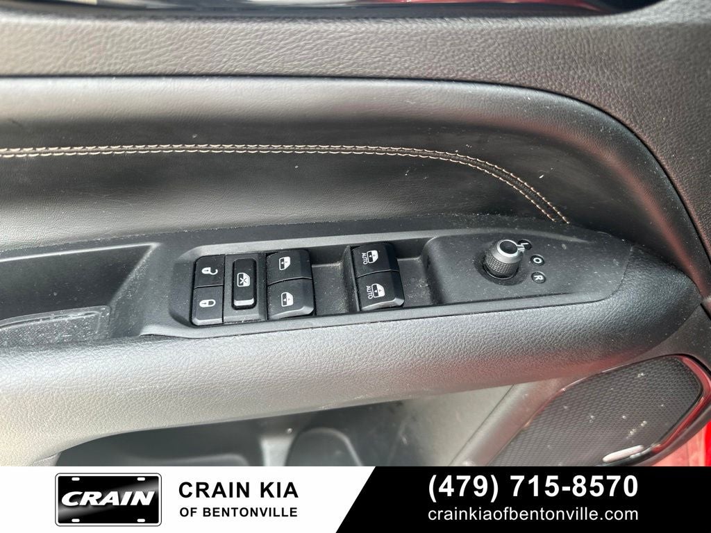 2024 Jeep Compass Limited - 4WD / PANORAMIC SUNROOF / CLEAN CARFAX