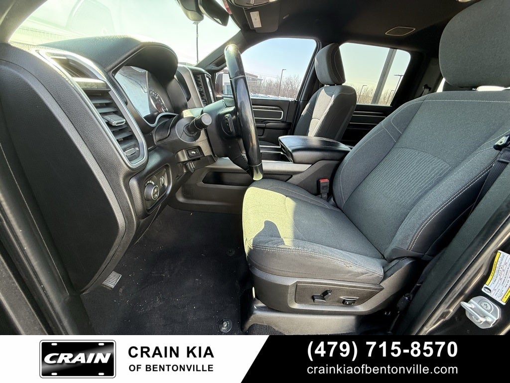 2021 RAM 2500 Big Horn - 4WD / LIFTED! / CLEAN CARFAX