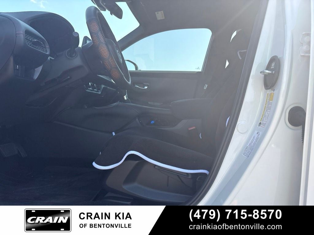 2025 Honda HR-V Sport - AWD / CLEAN CARFAX / ONE OWNER