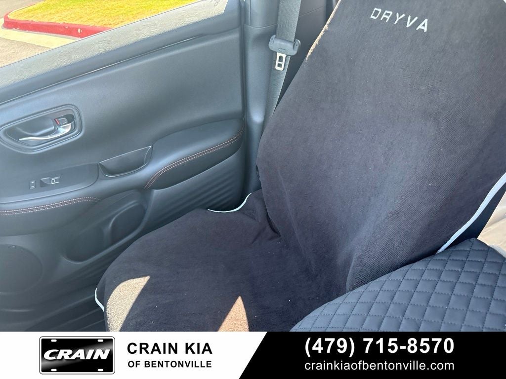 2025 Honda HR-V Sport - AWD / CLEAN CARFAX / ONE OWNER