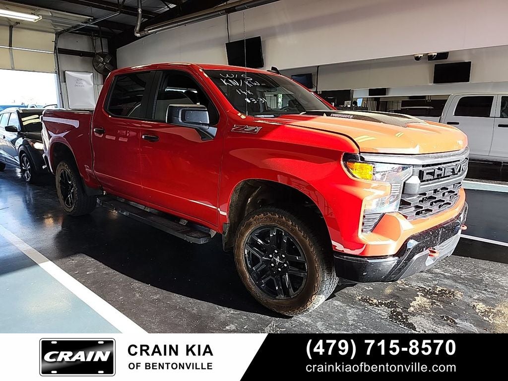 2025 Chevrolet Silverado 1500 Custom Trail Boss - 4WD / CARFAX ONE OWNER