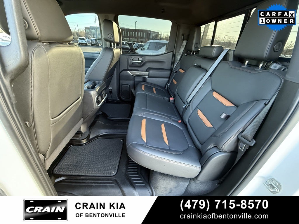 2021 GMC Sierra 1500 AT4 - 4WD / CLEAN CARFAX / ONE OWNER