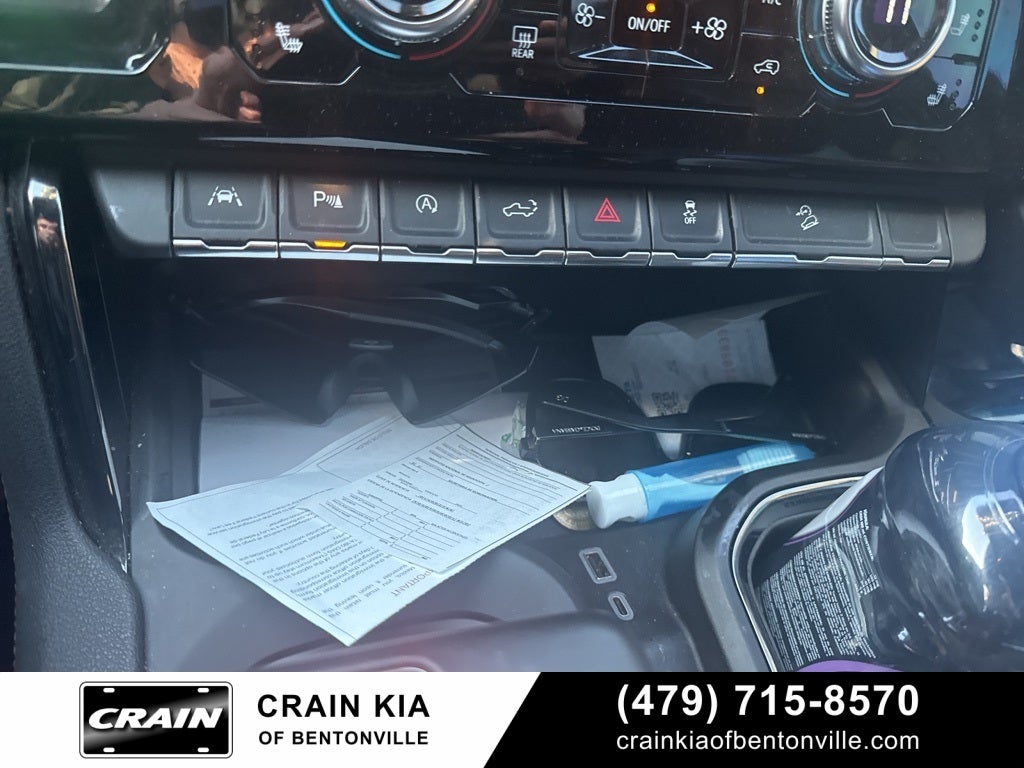 2023 GMC Sierra 1500 AT4 - 4WD / CLEAN CARFAX