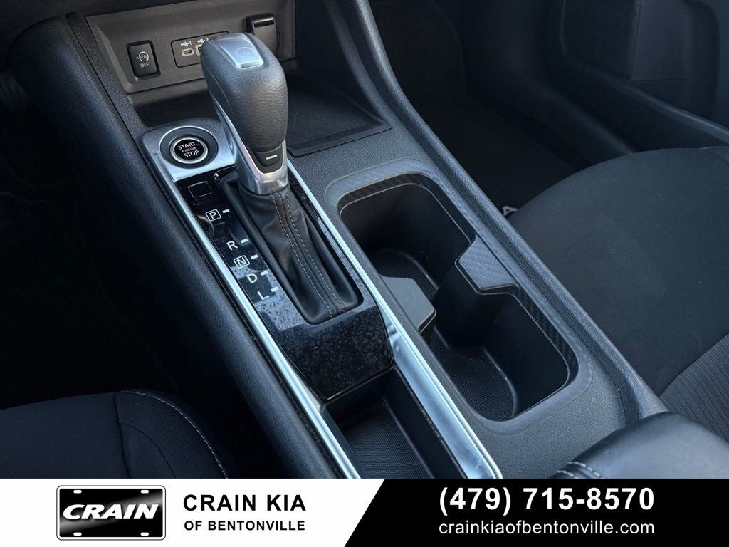 2025 Nissan Sentra SV - CLEAN CARFAX / ONE OWNER