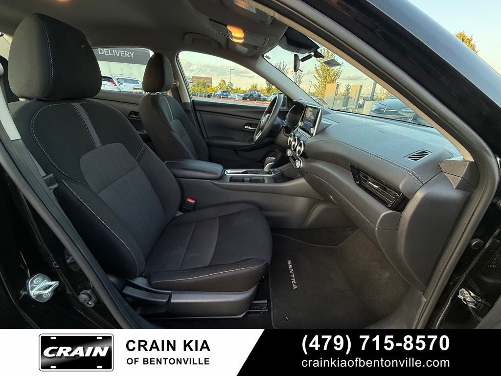 2025 Nissan Sentra SV - CLEAN CARFAX / ONE OWNER