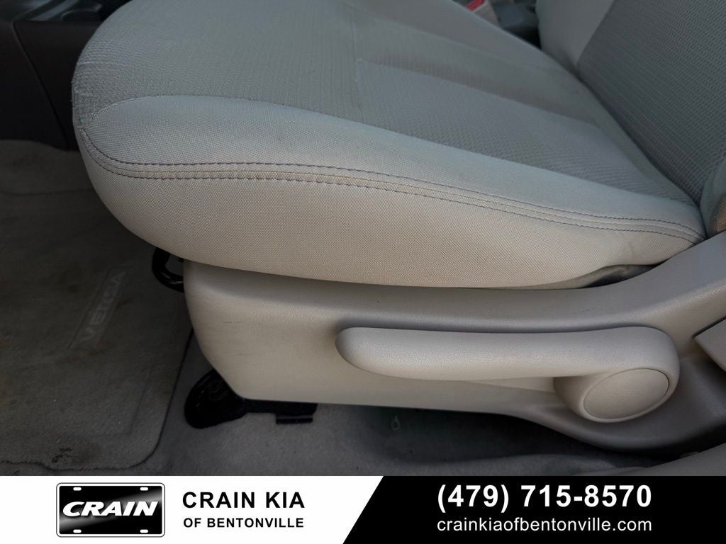 2015 Nissan Versa 1.6 SL - LOW MILES!