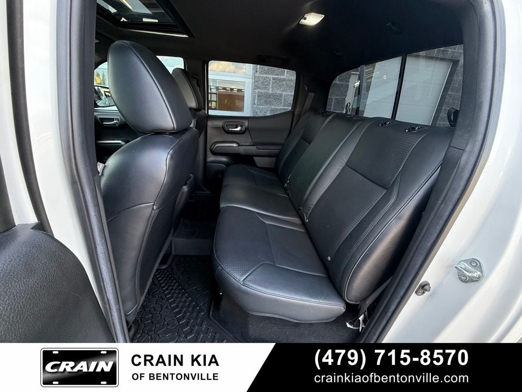 2022 Toyota Tacoma TRD Off-Road Premium V6 - 4WD / SUNROOF / CLEAN CARFAX / LIFTED