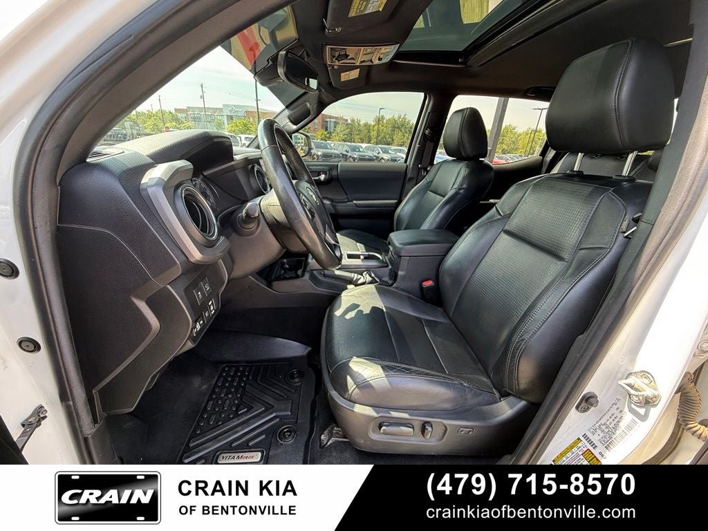 2022 Toyota Tacoma TRD Off-Road Premium V6 - SUNROOF / 4WD / CLEAN CARFAX