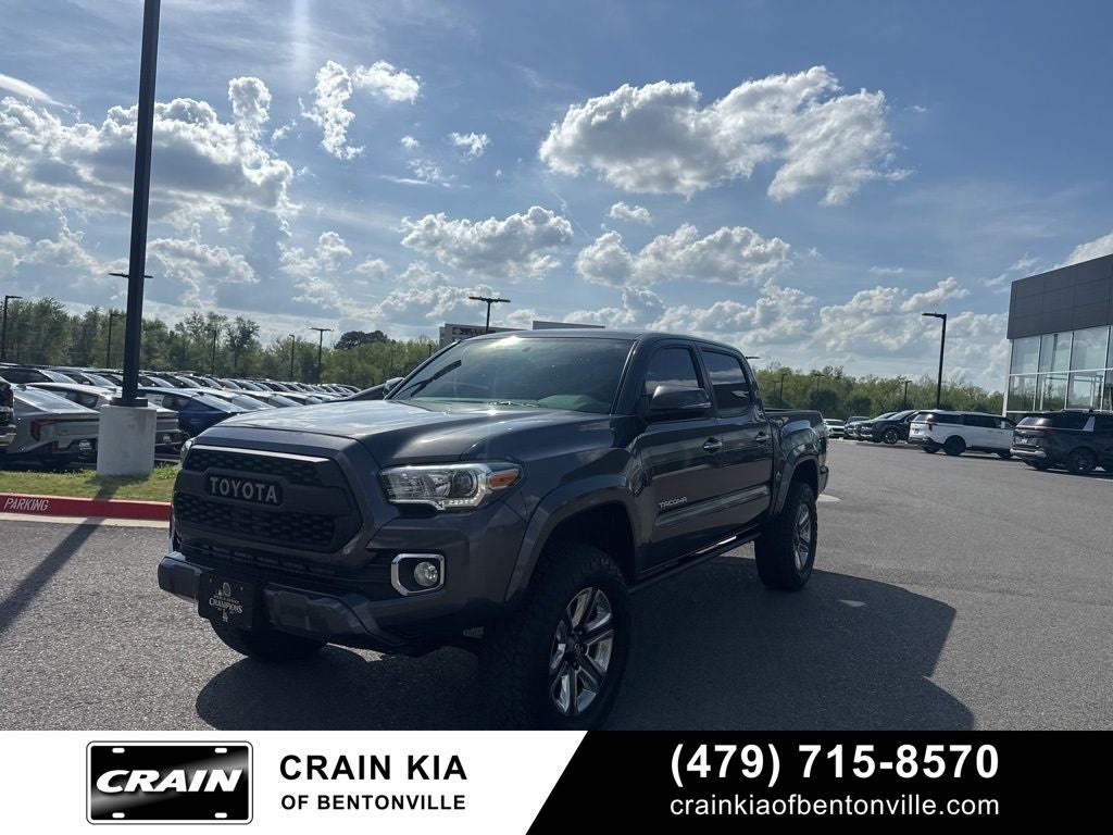 2017 Toyota Tacoma Limited - 4WD / SUNROOF / LIFTED!