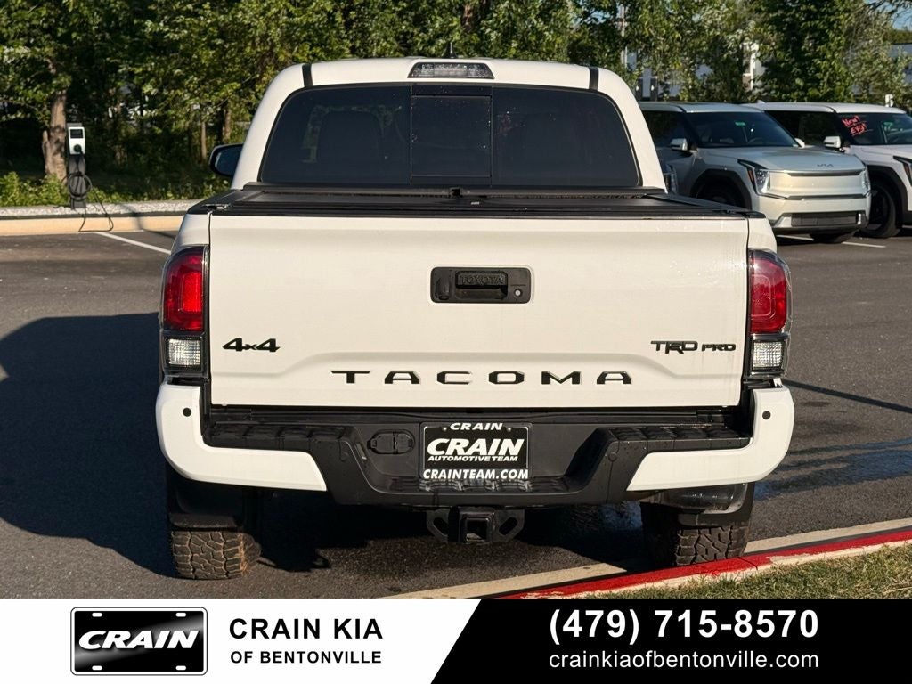 2022 Toyota Tacoma TRD Pro V6 - 4WD / SUNROOF / ONE OWNER