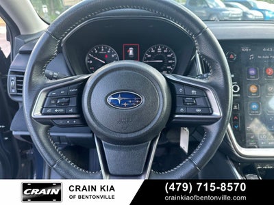 2025 Subaru Outback Premium - AWD / CLEAN CARFAX / ONE OWNER