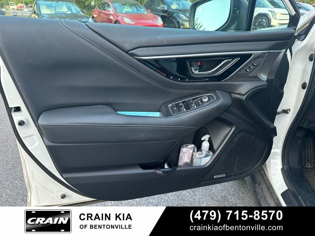2021 Subaru Outback Limited - AWD / SUNROOF / CLEAN CARFAX