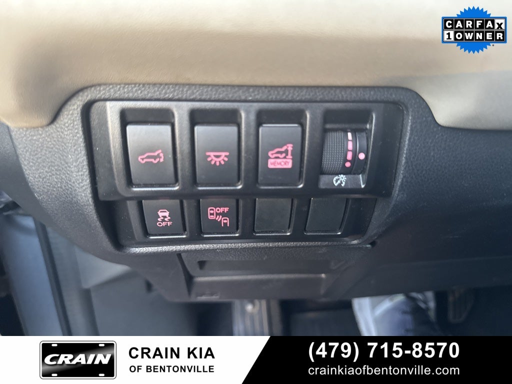 2021 Subaru Ascent Limited - AWD / PANORAMIC SUNROOF / ONE OWNER