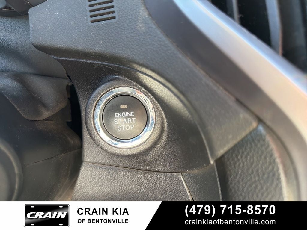 2022 Subaru Ascent Limited - AWD / PANORAMIC SUNROOF / CARFAX ONE OWNER