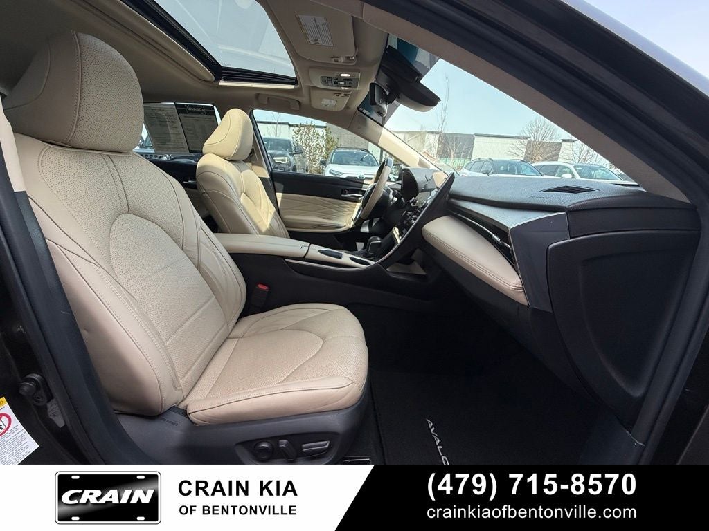 2019 Toyota Avalon Hybrid Limited - SUNROOF / HYBRID!