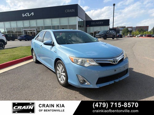 2013 Toyota Camry Hybrid XLE - SUNROOF