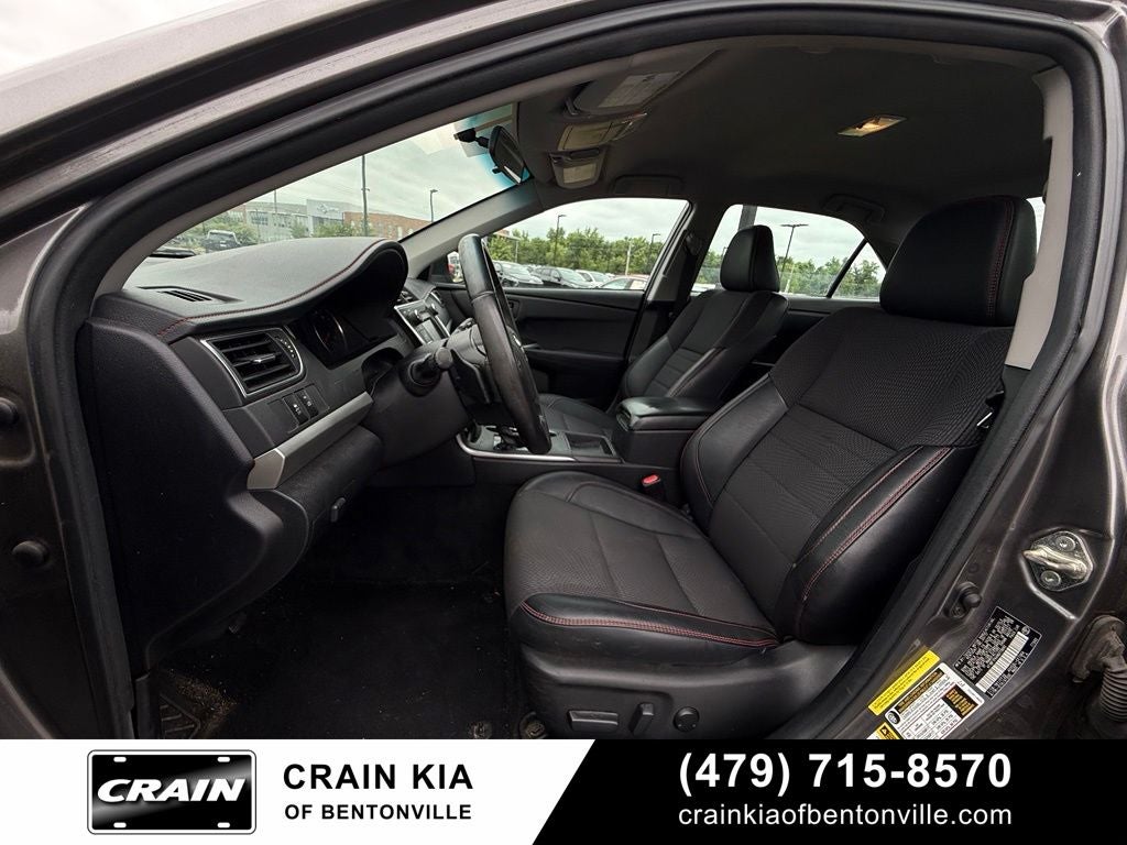 2017 Toyota Camry SE