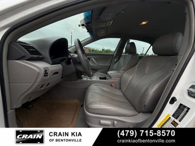 2011 Toyota Camry LE - LEATHER