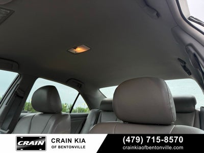 2011 Toyota Camry LE - LEATHER
