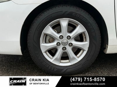 2011 Toyota Camry LE - LEATHER