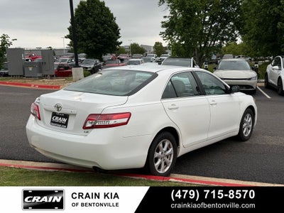 2011 Toyota Camry LE - LEATHER