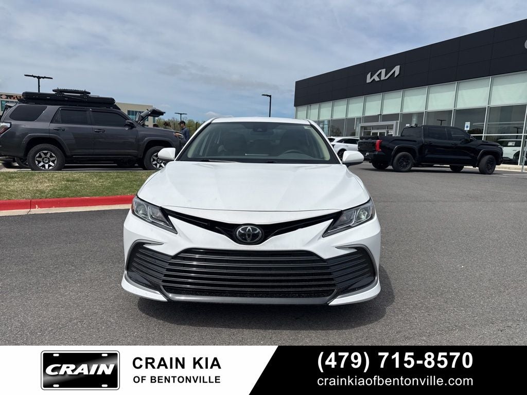 2023 Toyota Camry LE - CLEAN CARFAX / ONE OWNER
