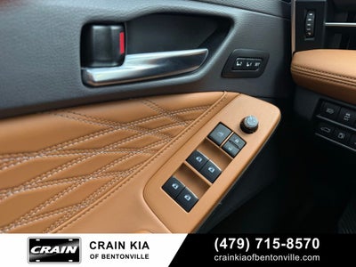 2022 Toyota Avalon Hybrid Limited - SUNROOF / CLEAN CARFAX